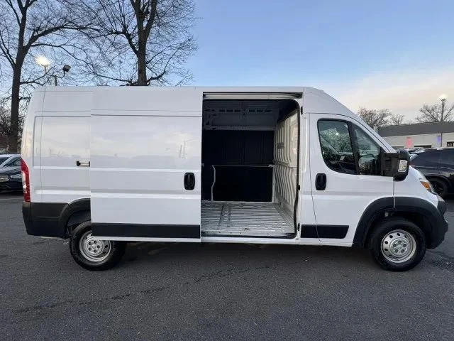 2023 Ram ProMaster - Image 10 of 12