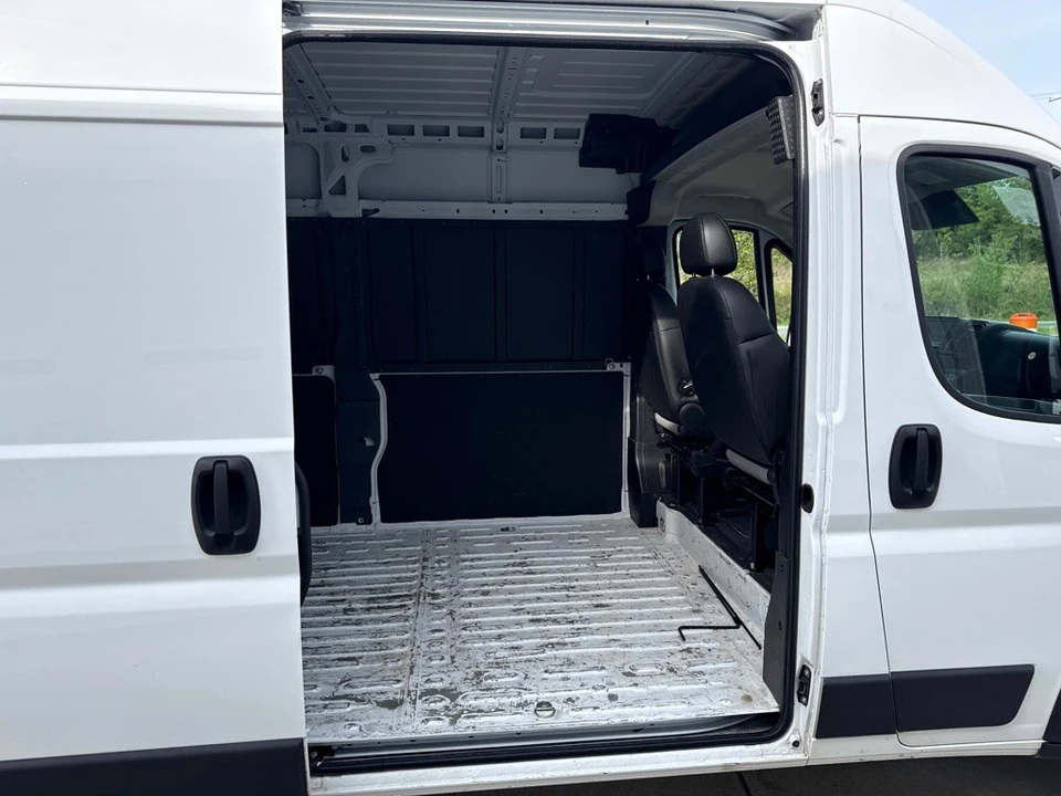 2023 Ram ProMaster - Image 11 of 17