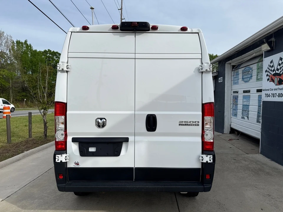 2023 Ram ProMaster - Image 3 of 17