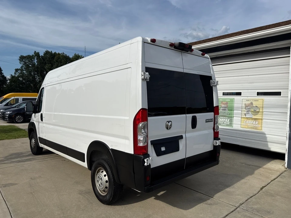 2023 Ram ProMaster - Image 3 of 20