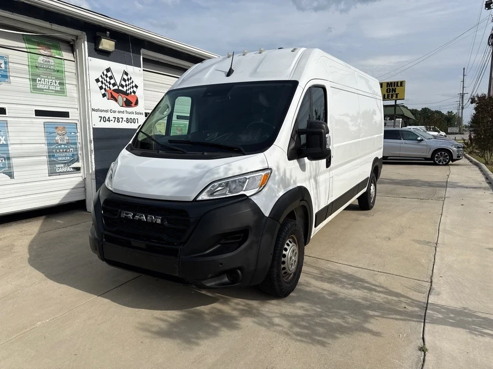 2023 Ram ProMaster - Image 2 of 20