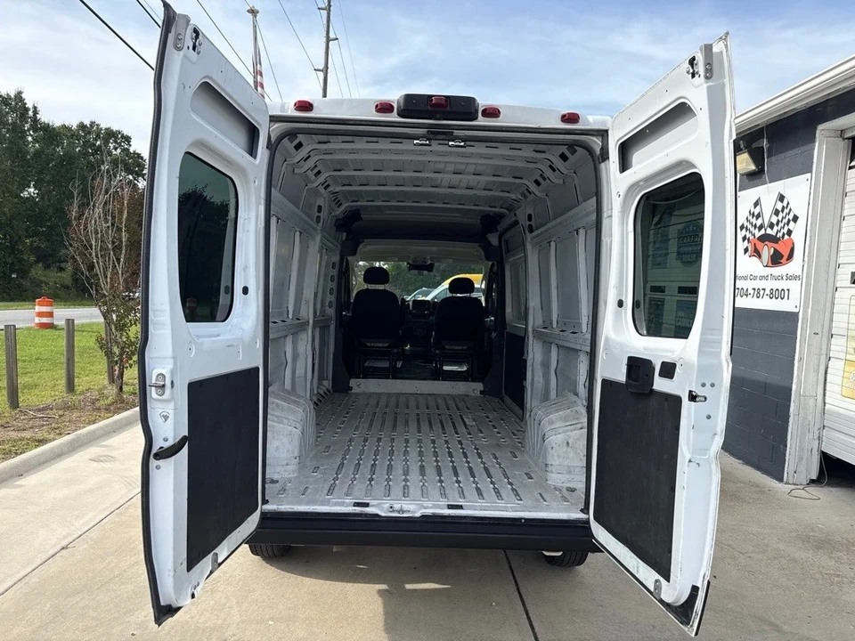 2023 Ram ProMaster - Image 10 of 20