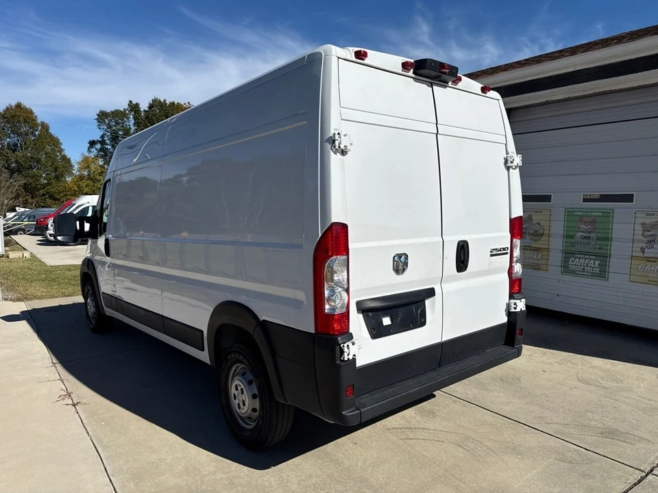 2023 Ram ProMaster - Image 2 of 16