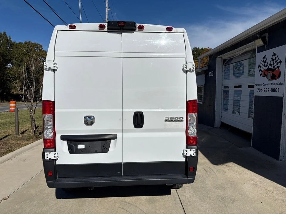 2023 Ram ProMaster - Image 3 of 16