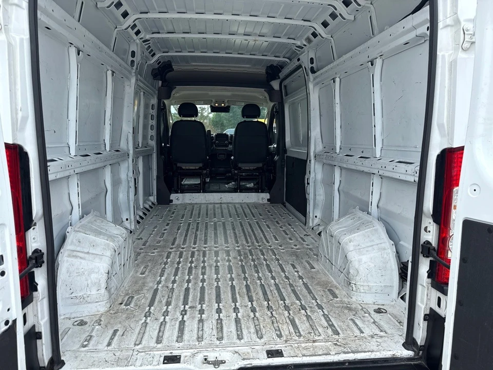 2023 Ram ProMaster - Image 10 of 19