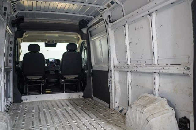 2023 Ram ProMaster - Image 18 of 21