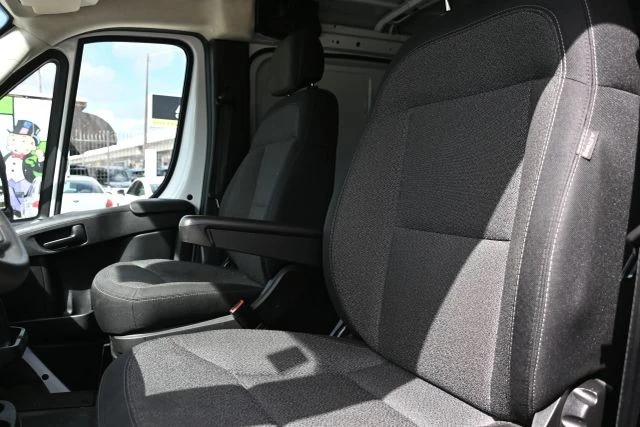 2023 Ram ProMaster - Image 10 of 15