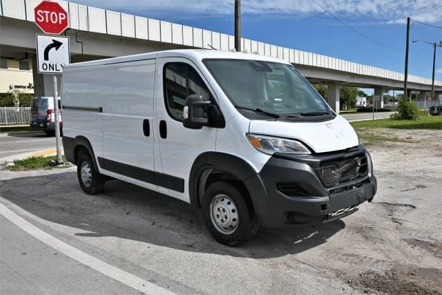 2023 Ram ProMaster - Image 2 of 15