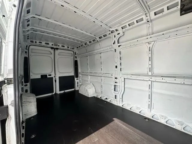 2023 Ram ProMaster - Image 11 of 12