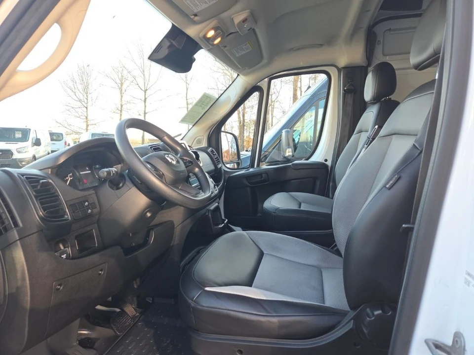 2023 Ram ProMaster - Image 3 of 4
