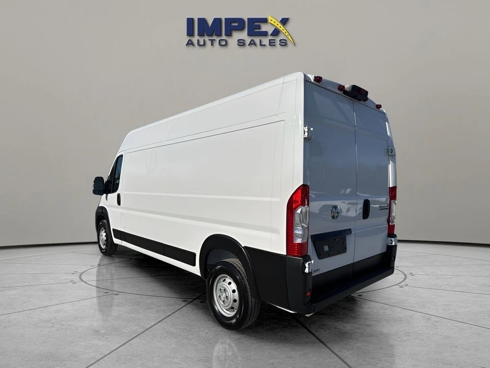 2023 Ram ProMaster - Image 3 of 12