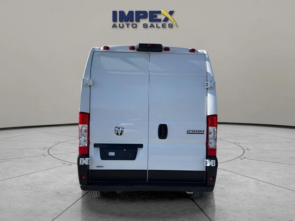 2023 Ram ProMaster - Image 4 of 12