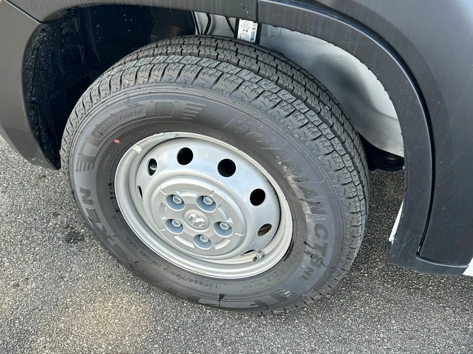2023 Ram ProMaster - Image 18 of 21