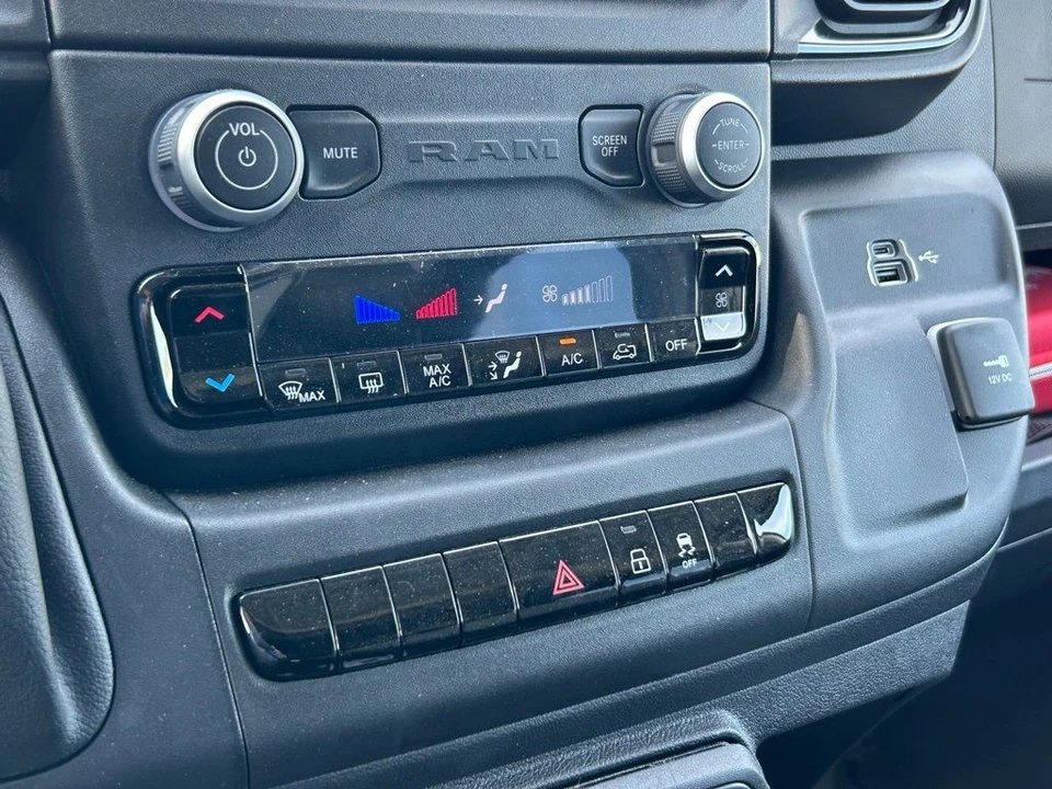 2023 Ram ProMaster - Image 13 of 21