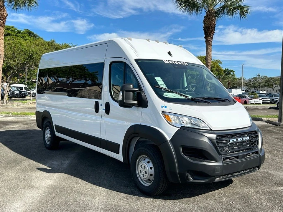 2023 Ram ProMaster - Image 2 of 21