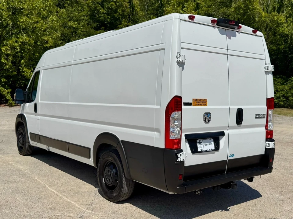 2023 Ram ProMaster - Image 4 of 21