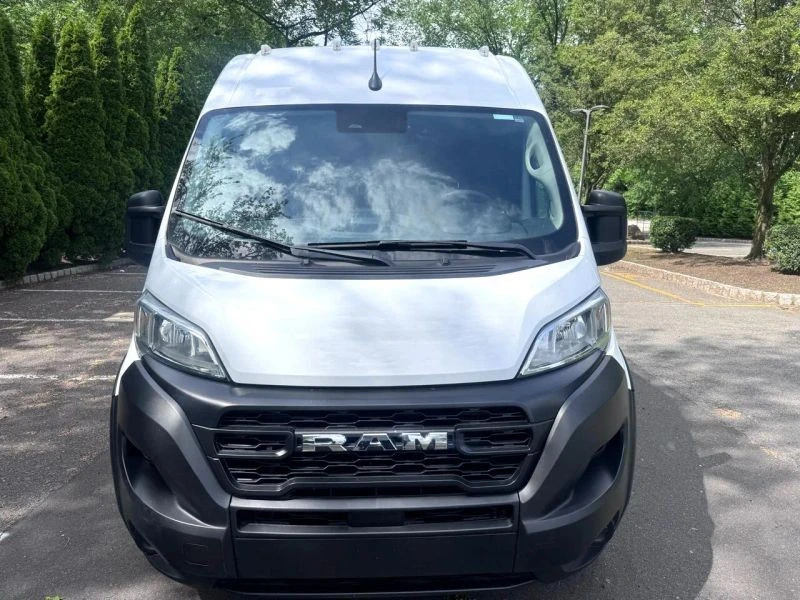 2023 Ram ProMaster - Image 2 of 12