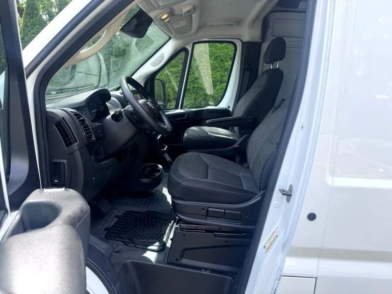 2023 Ram ProMaster - Image 10 of 12