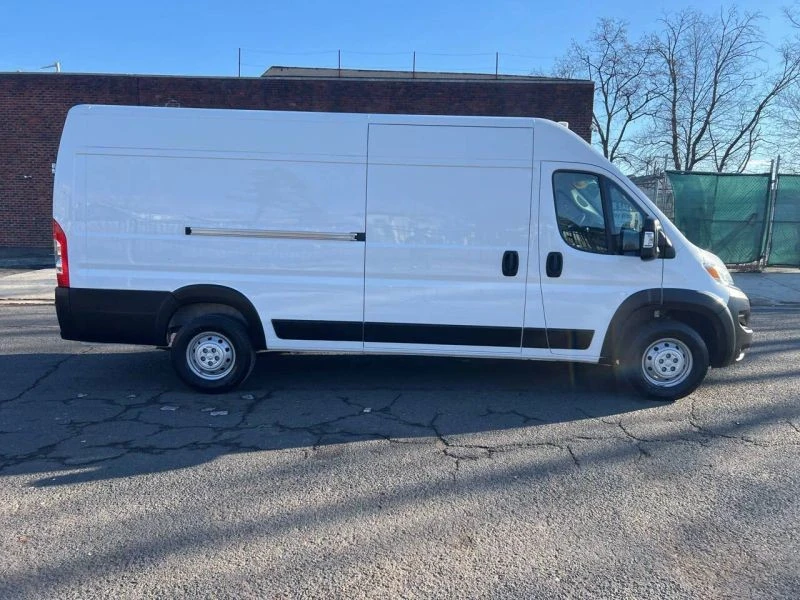 2023 Ram ProMaster - Image 3 of 12