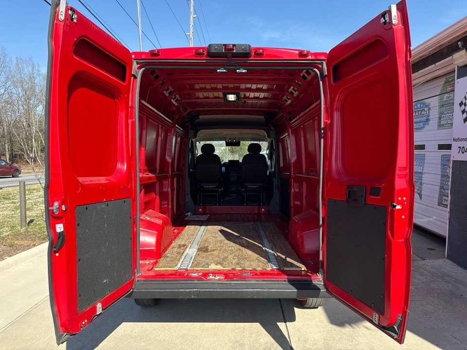 2023 Ram ProMaster - Image 7 of 20