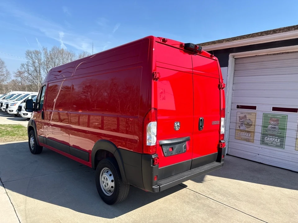 2023 Ram ProMaster - Image 2 of 20