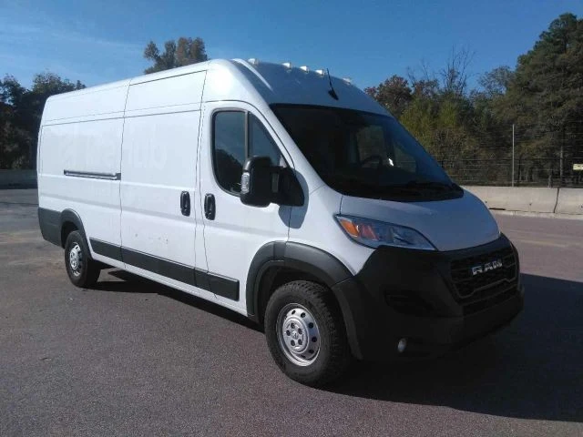 2023 Ram ProMaster - Image 2 of 10