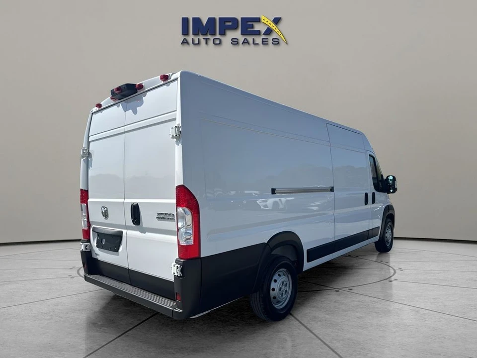 2023 Ram ProMaster - Image 5 of 21
