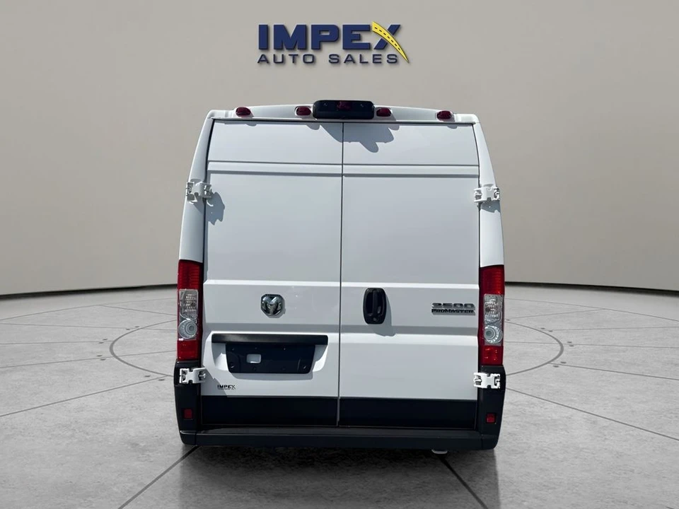 2023 Ram ProMaster - Image 4 of 21