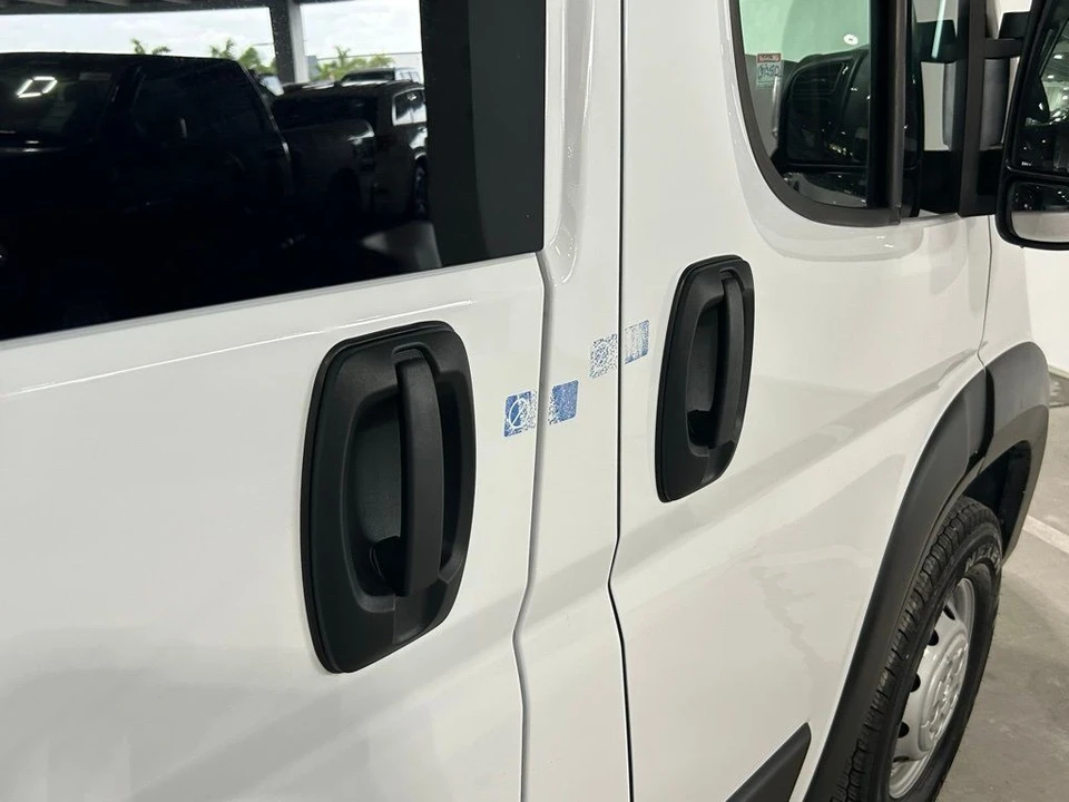 2023 Ram ProMaster - Image 17 of 21