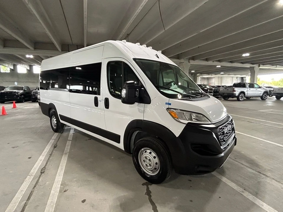 2023 Ram ProMaster - Image 2 of 21