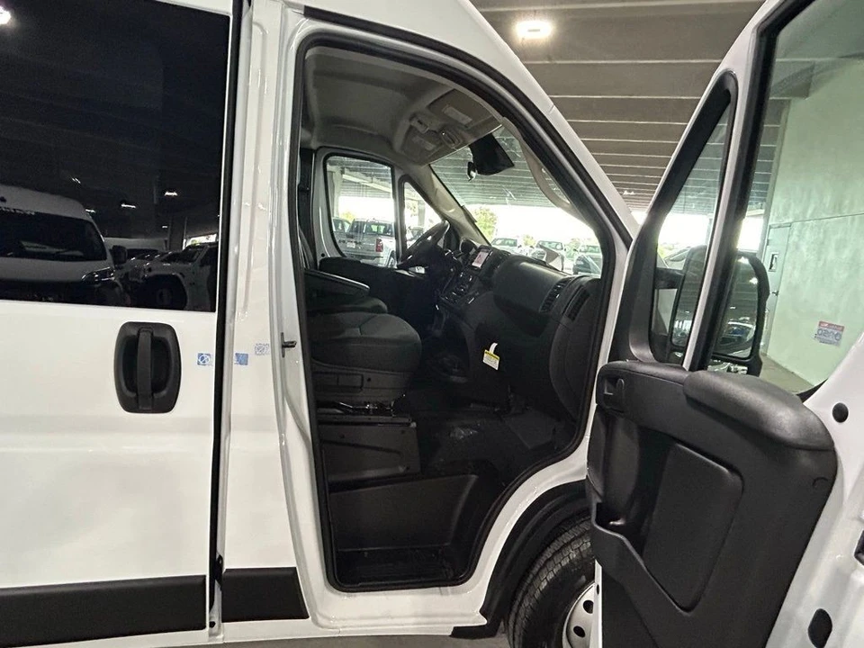 2023 Ram ProMaster - Image 18 of 21