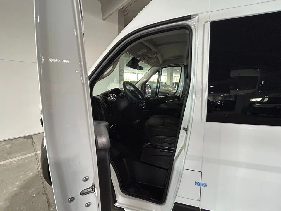 2023 Ram ProMaster - Image 9 of 21