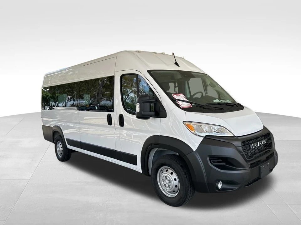 2023 Ram ProMaster - Image 2 of 12