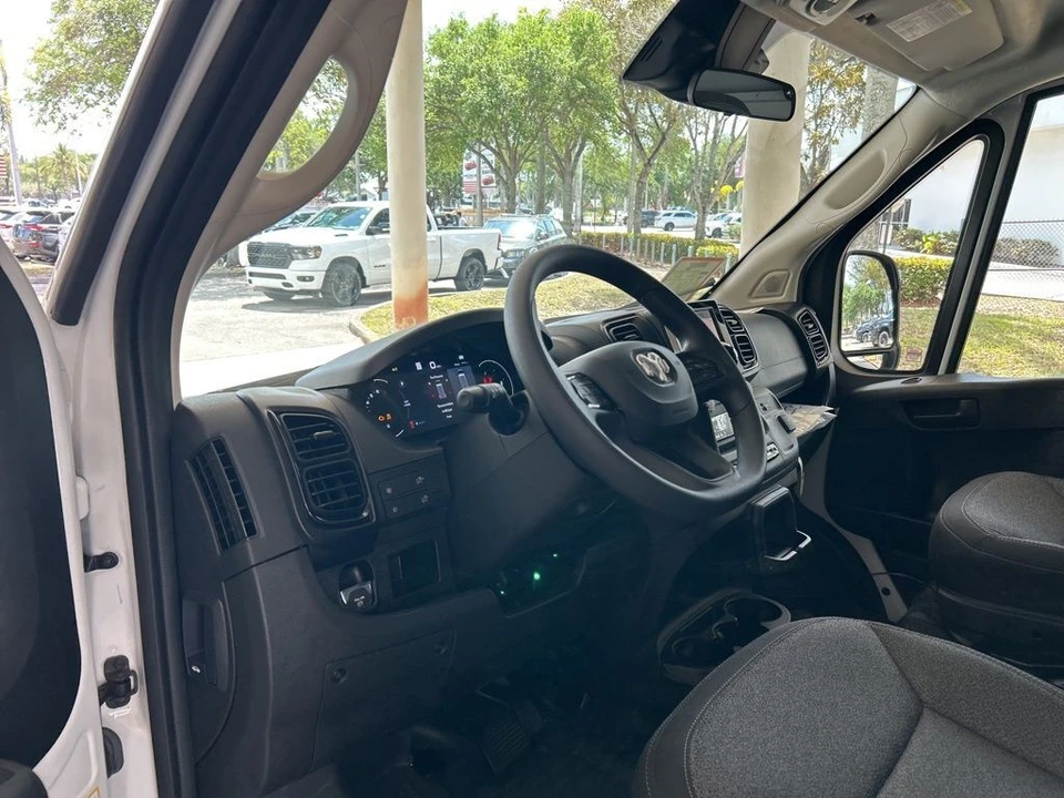 2023 Ram ProMaster - Image 6 of 12