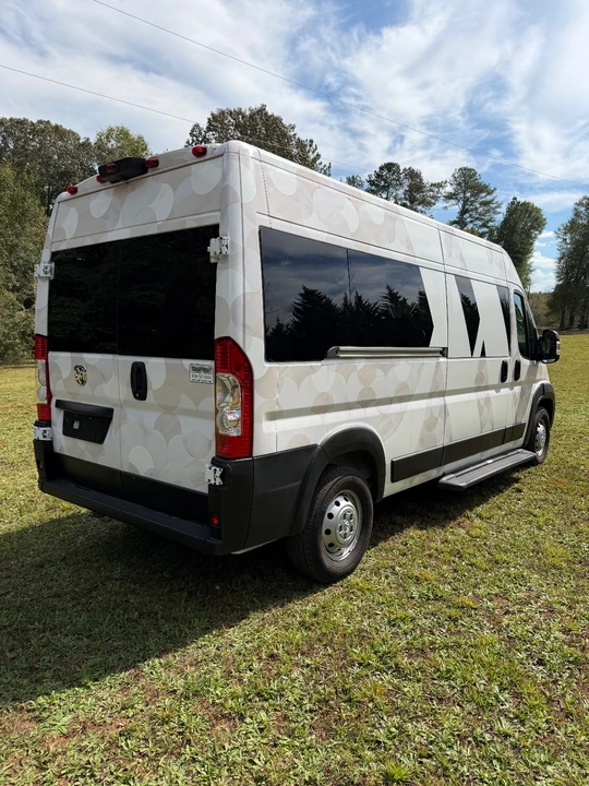 2023 Ram ProMaster - Image 8 of 21