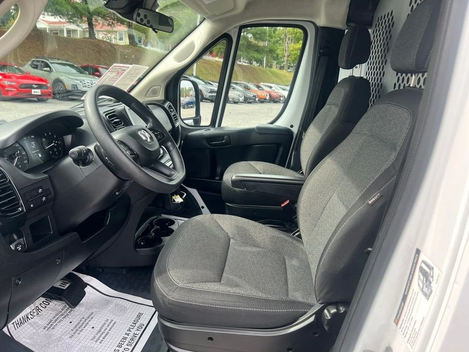 2023 Ram ProMaster - Image 10 of 12