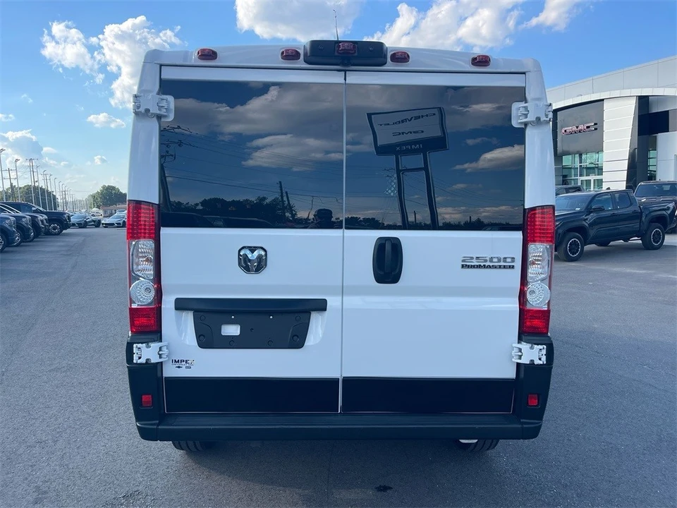 2023 Ram ProMaster - Image 4 of 12