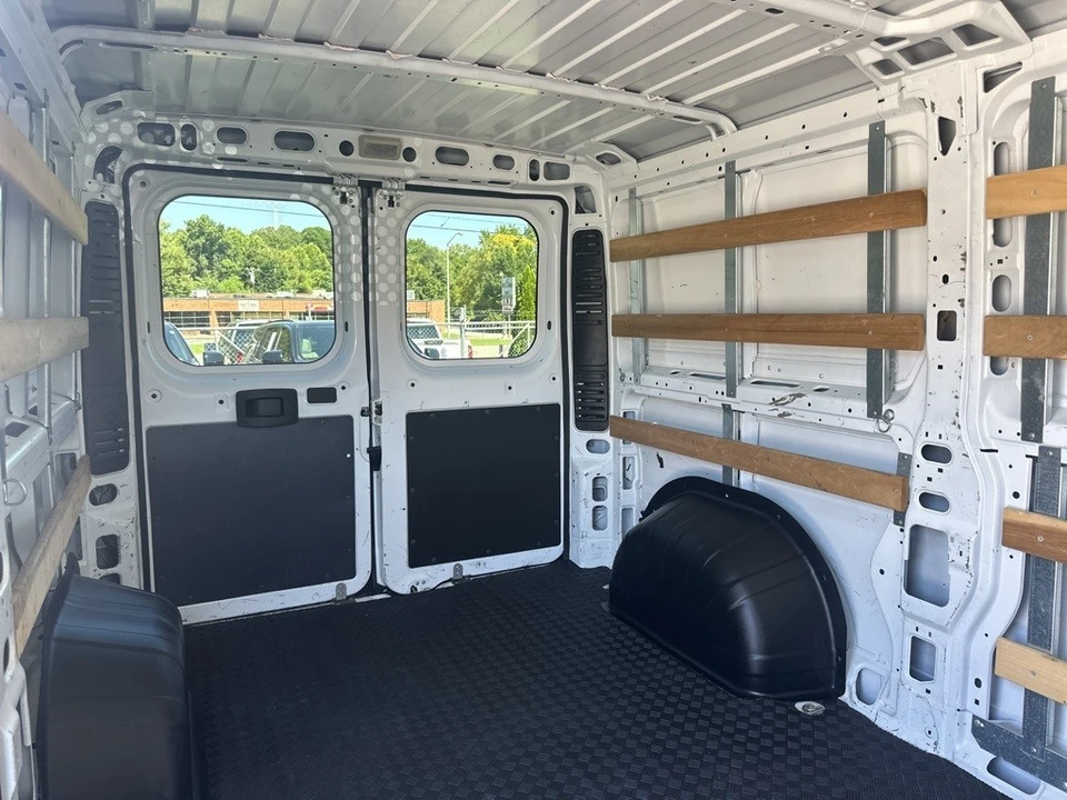2023 Ram ProMaster - Image 10 of 12