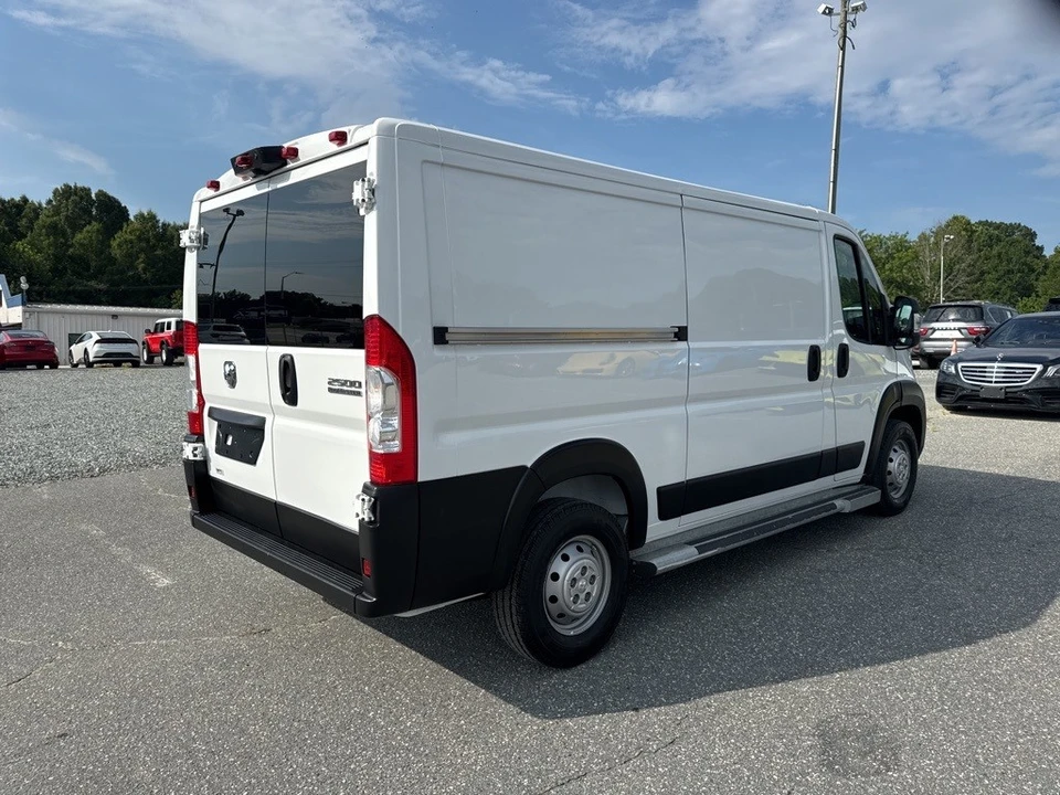 2023 Ram ProMaster - Image 5 of 12