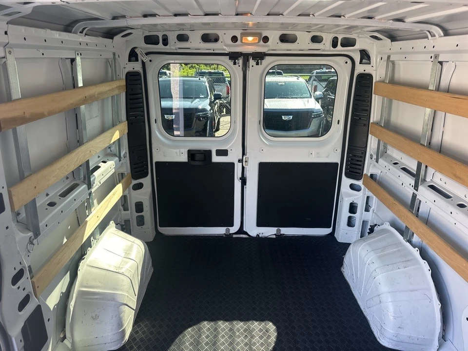 2023 Ram ProMaster - Image 10 of 12