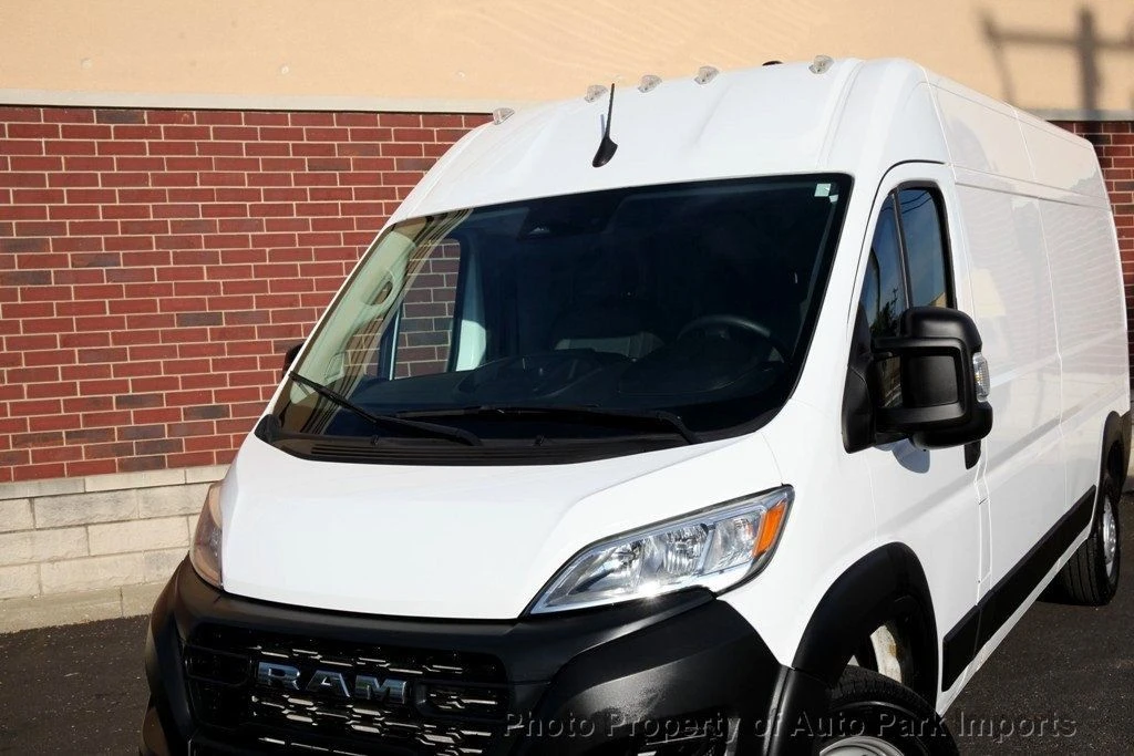 2023 Ram ProMaster - Image 8 of 12