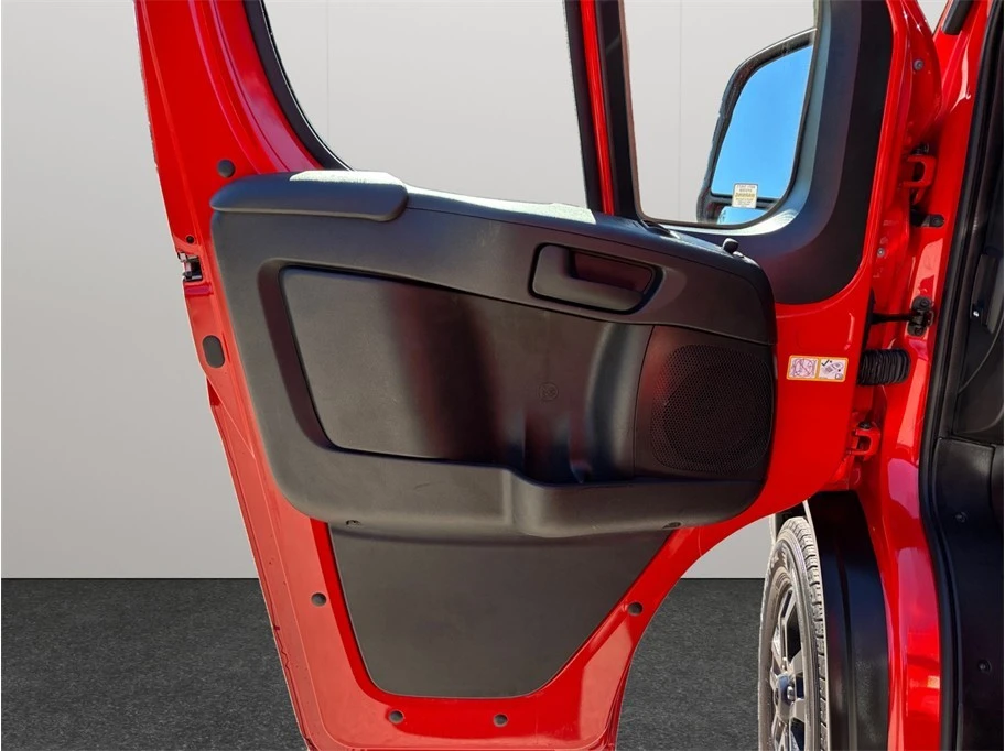 2023 Ram ProMaster - Image 20 of 21
