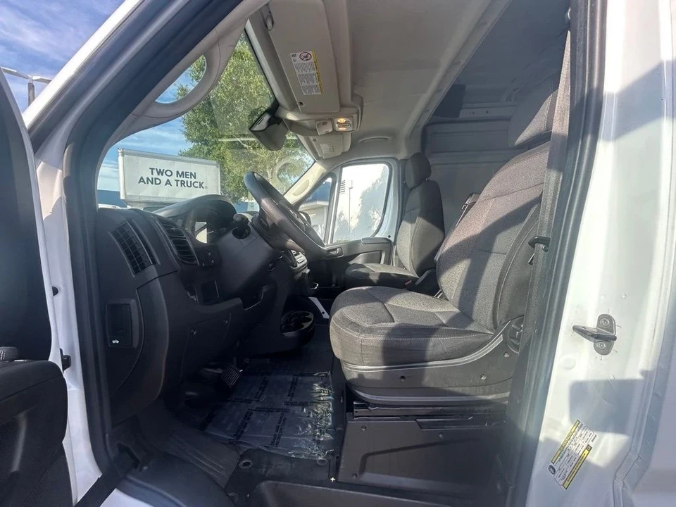 2023 Ram ProMaster - Image 10 of 12
