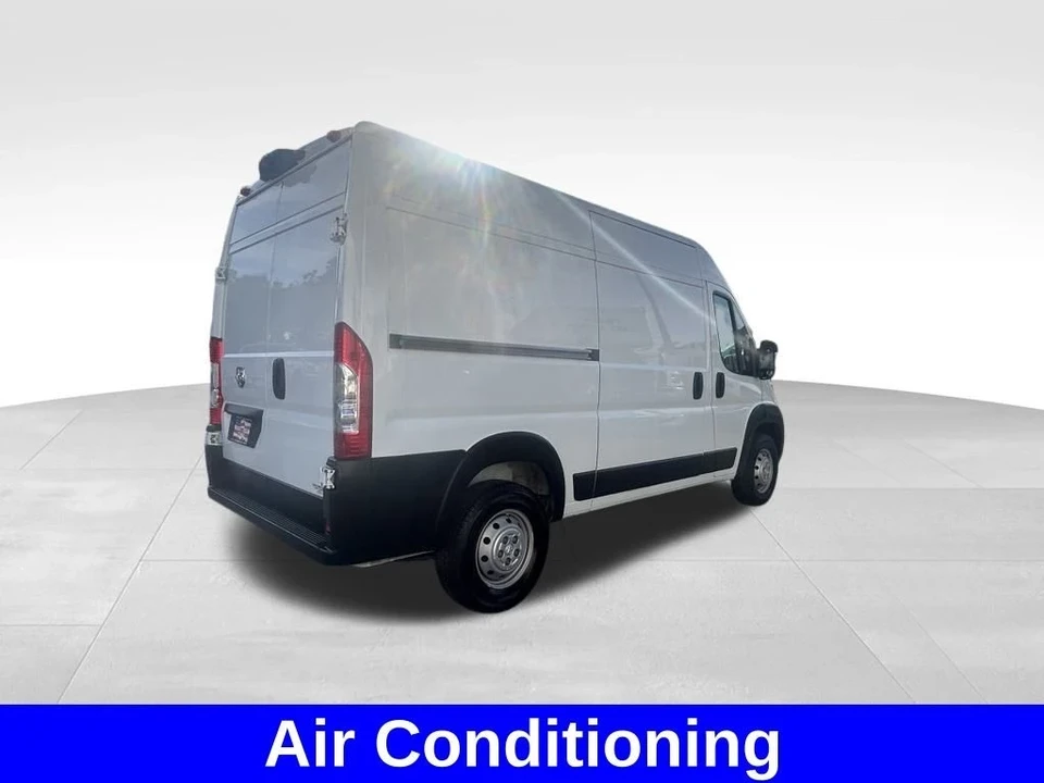 2023 Ram ProMaster - Image 4 of 12