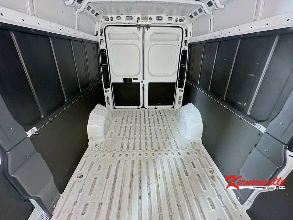 2023 Ram ProMaster - Image 13 of 21