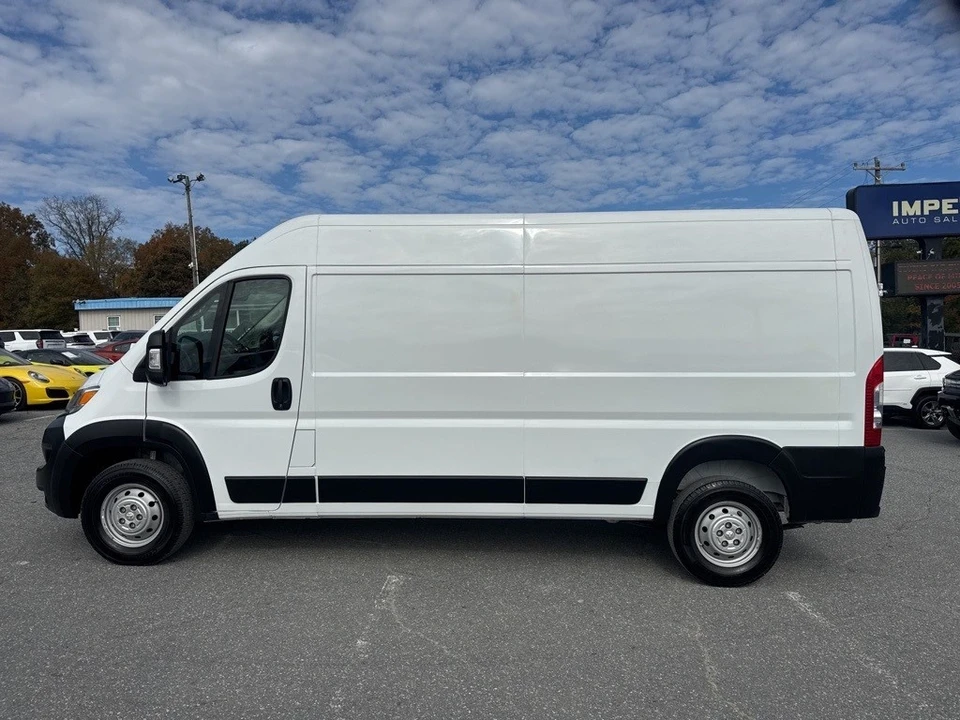 2023 Ram ProMaster - Image 2 of 12