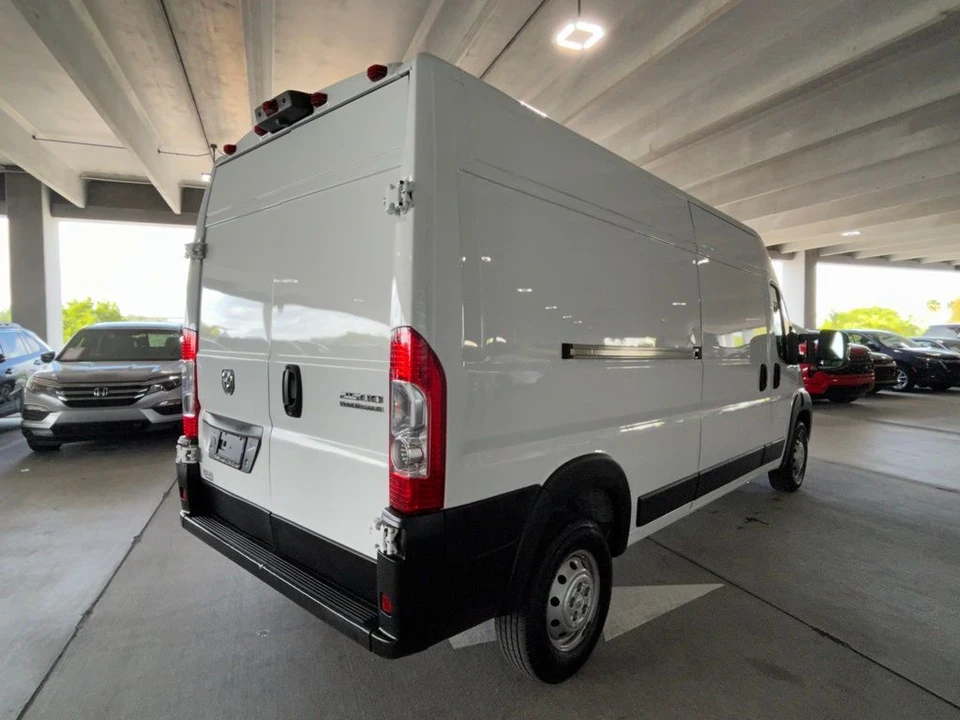 2023 Ram ProMaster - Image 4 of 12