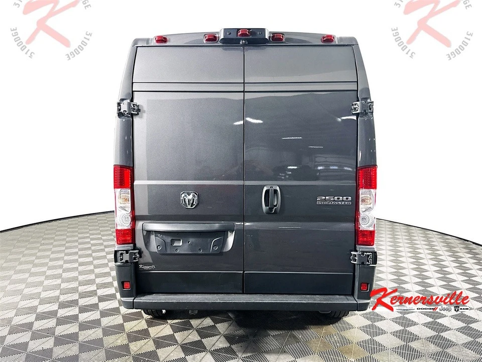 2023 Ram ProMaster - Image 6 of 21
