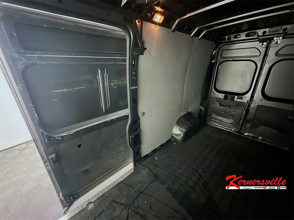 2023 Ram ProMaster - Image 12 of 21