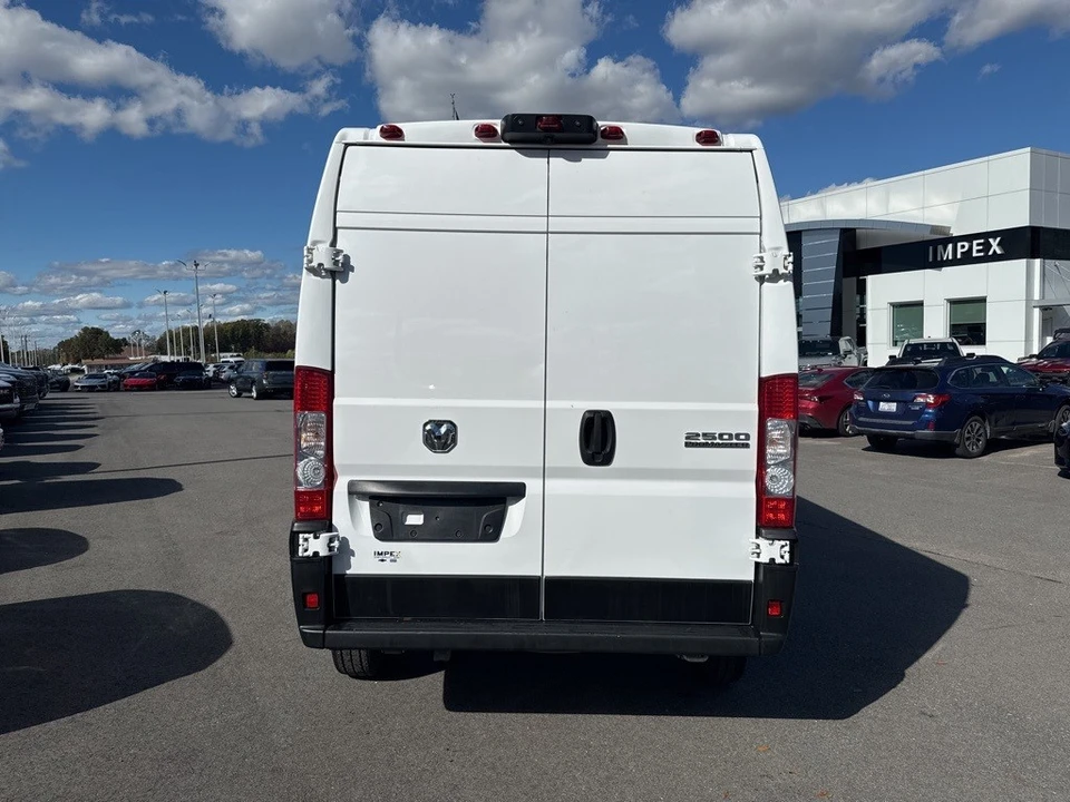 2023 Ram ProMaster - Image 4 of 12